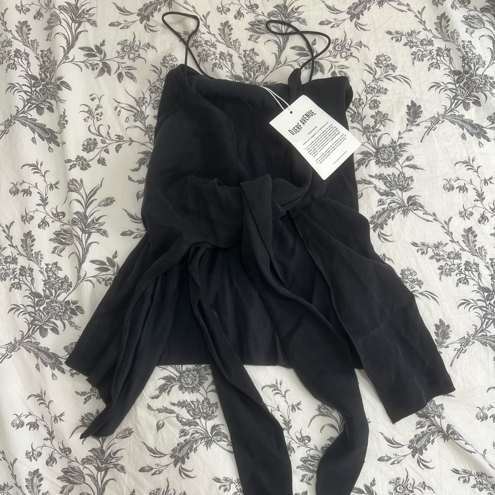 Djerf Avenue top 🖤